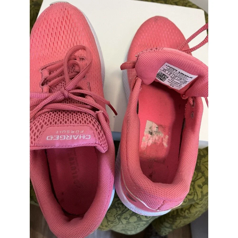 Under Armour Charged Pursuit 2 Pink Fuchsia Size 8.5 Women’s Sneakers Atletic